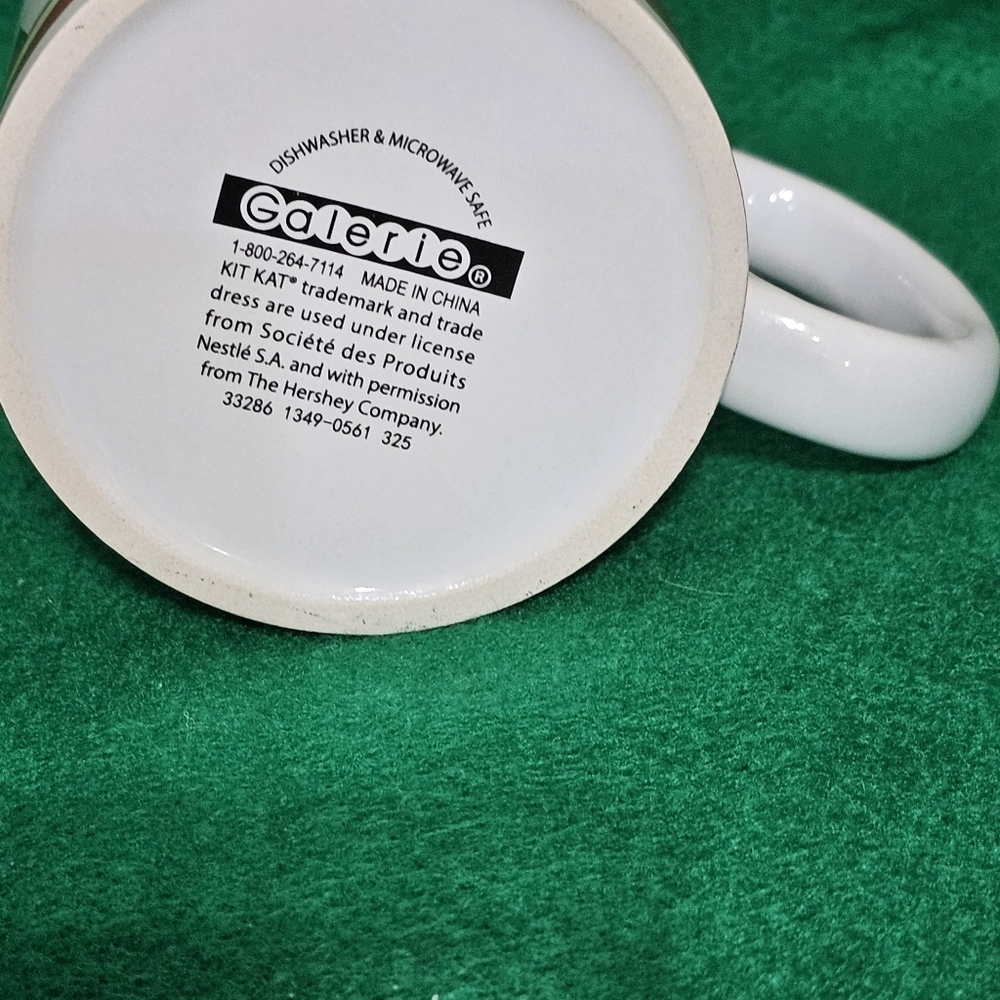 KitKat Coffee Mug - Picture 6 of 7
